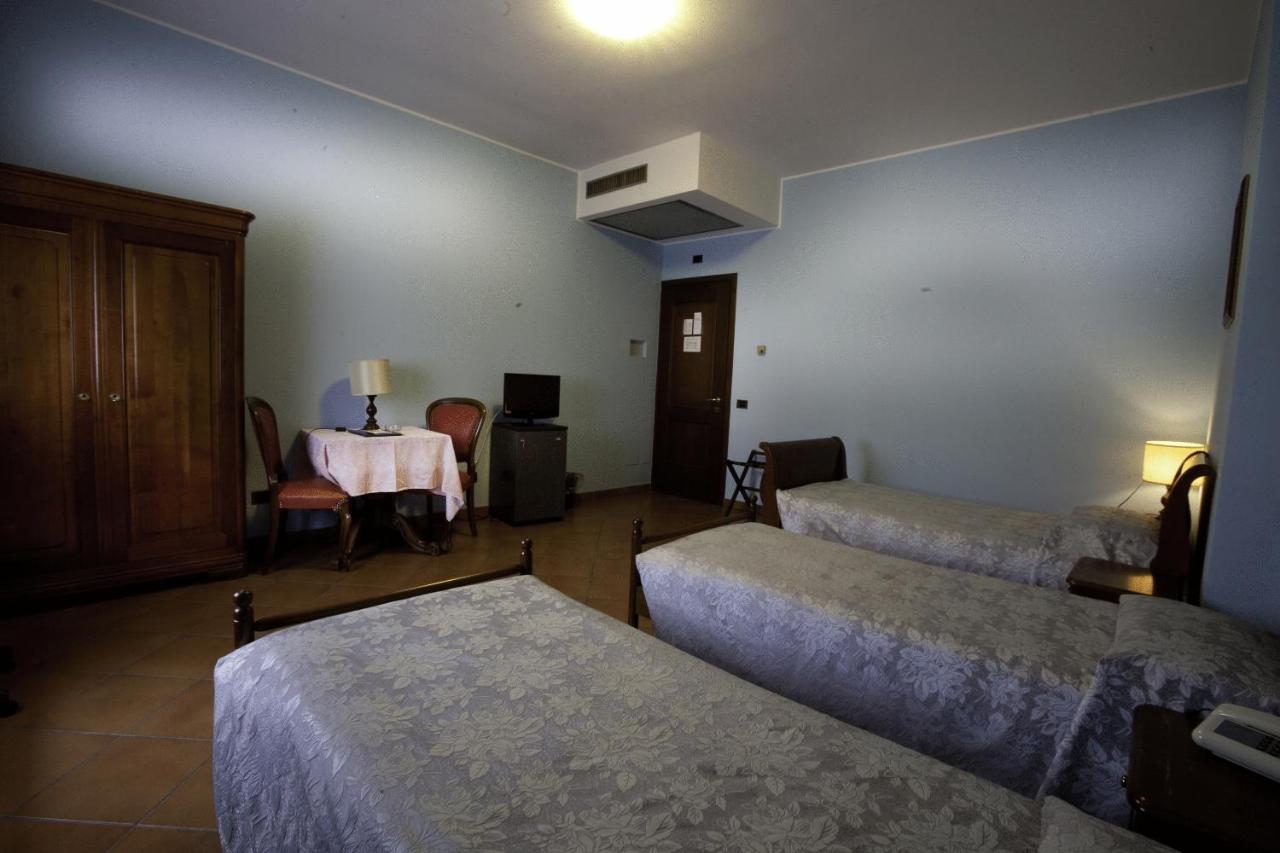 Hotel Habitat